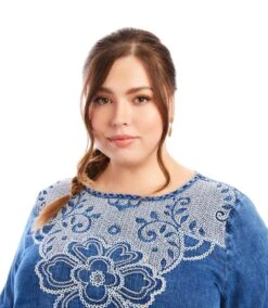 Plus Size Embroidered Boatneck Tunic -Karen Kane Store 1L70223W IND karenkane 2025 Spring 00 4