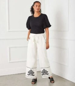 Embroidered Drawstring Ankle Pants -Karen Kane Store 1L70242 CRE karenkane 2025 Spring 00