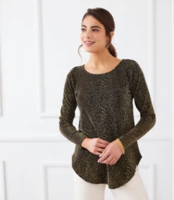 Petite Size Long Sleeve Metallic Knit Shirttail Top