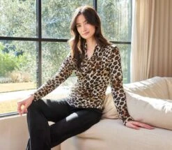 Long Sleeve Crossover Side-Shirred Top -Karen Kane Store 3L37700 LEO karenkane 2025 Fall 00 2