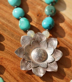 Turquoise Silver Flower Pendant Necklace -Karen Kane Store 5E614303 8144 4690 B2CF D0783B91B9BA