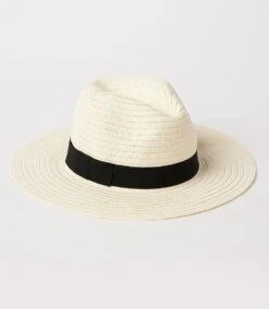 Straw Panama Hat -Karen Kane Store H100013 IVO 02
