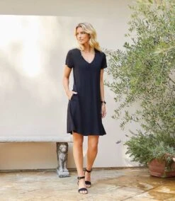 Quinn V-Neck Pocket Dress -Karen Kane Store L14244 2 f15e9c3c 6b43 4a06 80b2 e7b0910e0b1b